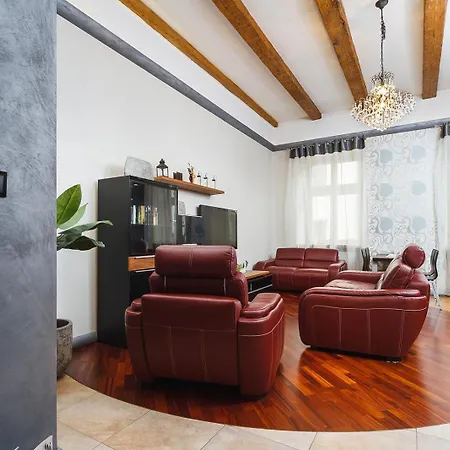 شقة Royal Red Suite - Design Stay For 4 - Kazimierz كراكوفيا
